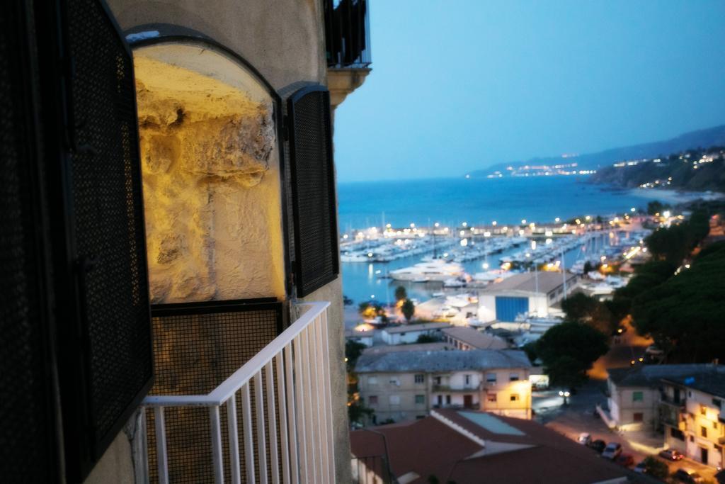 Hotel Il Casanova à Tropea Extérieur photo